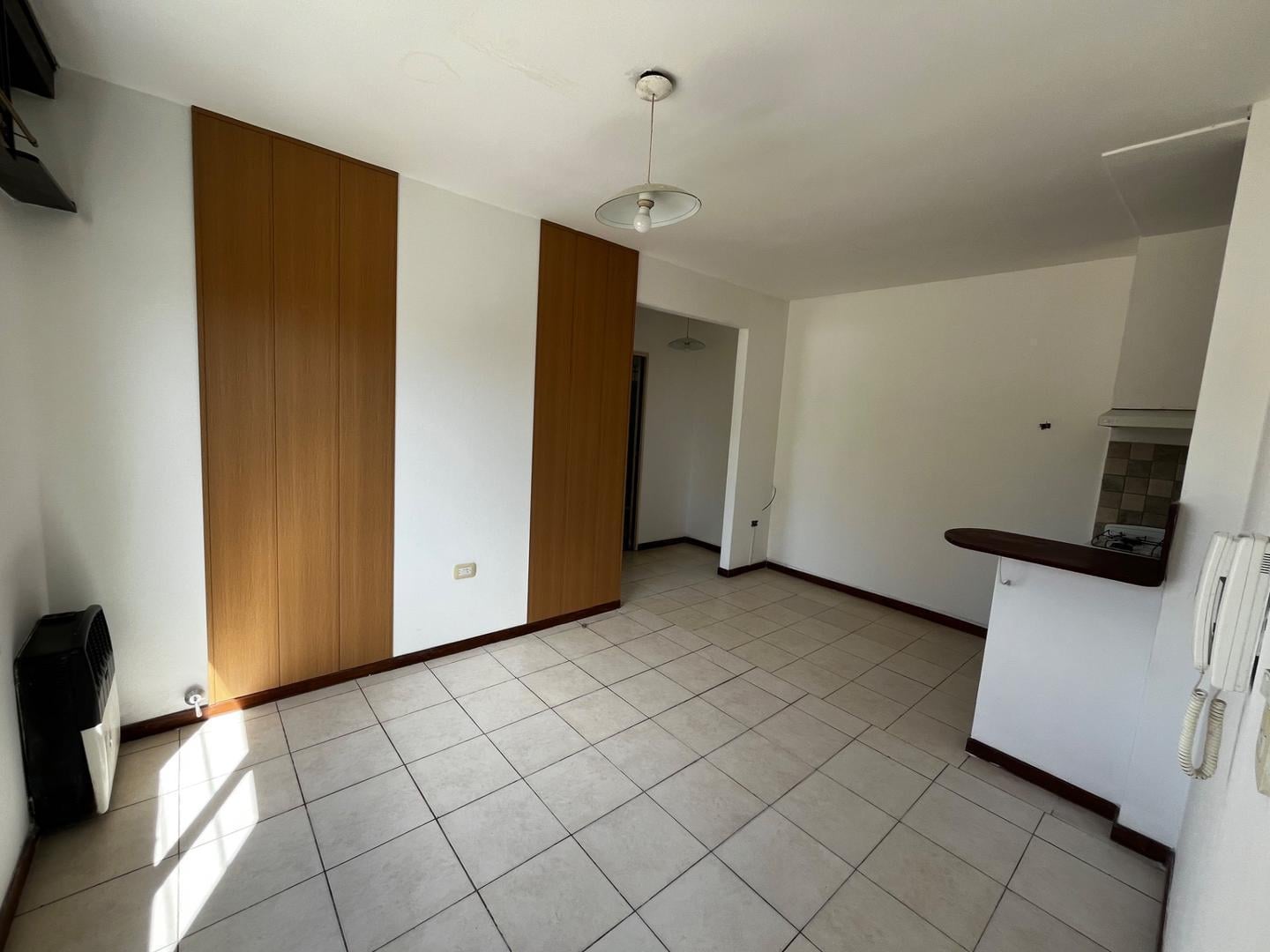 Foto de DEPARTAMENTO EN ALQUILER 2 AMBIENTES 1 DORMITORIO, imagen 1