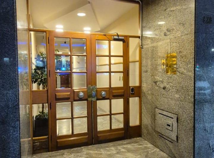 VENDO DEPARTAMENTO EN EX BCO MZA USD 60.000 75M2 CON ASCESNSOR  1