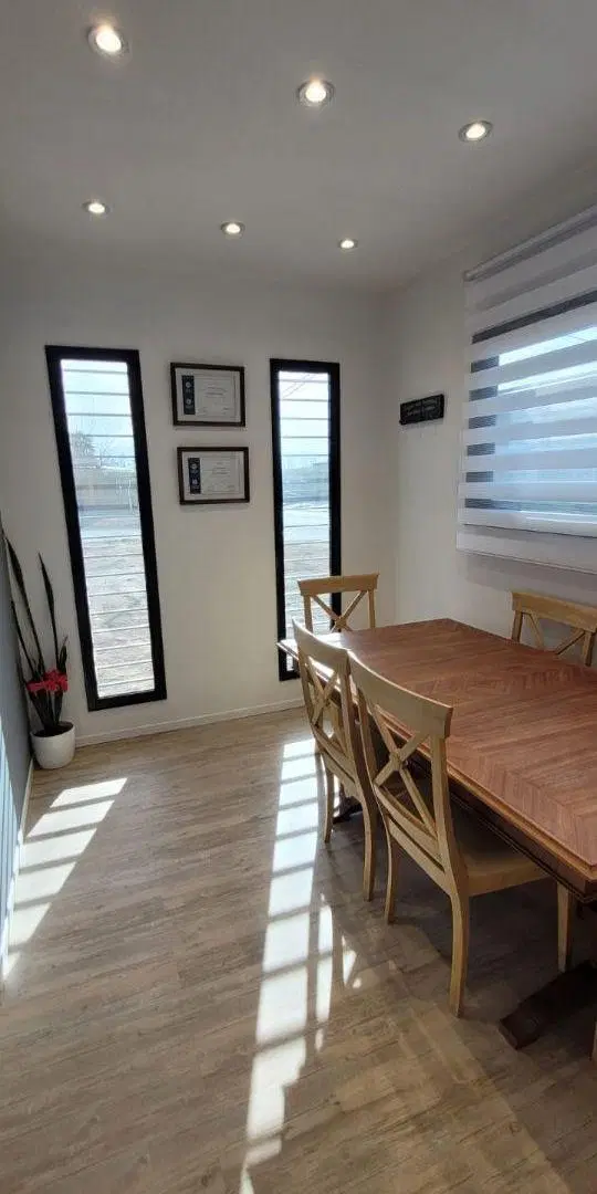 SE VENDE HERMOSA OFICINA | VIVIENDA FUNCIONAL MOVIL. ENTREGA INMEDIATA 3