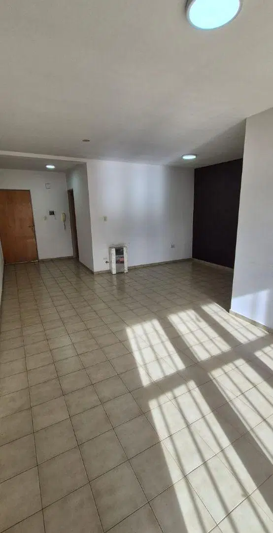 DEPARTAMENTO EN ALQUILER. PLENO CENTRO LUJAN DE CUYO 4