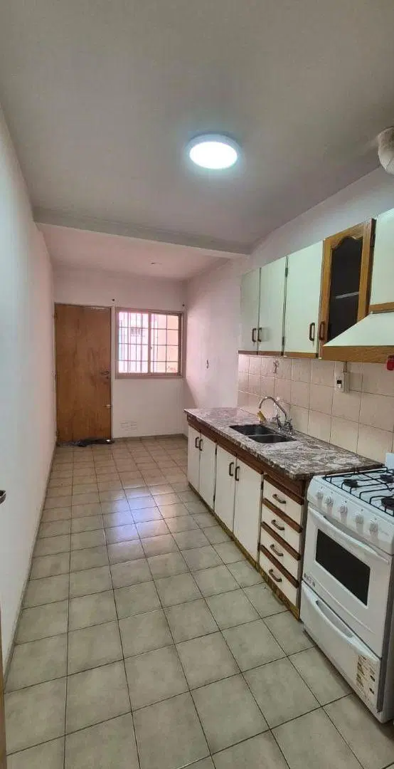DEPARTAMENTO EN ALQUILER. PLENO CENTRO LUJAN DE CUYO 2