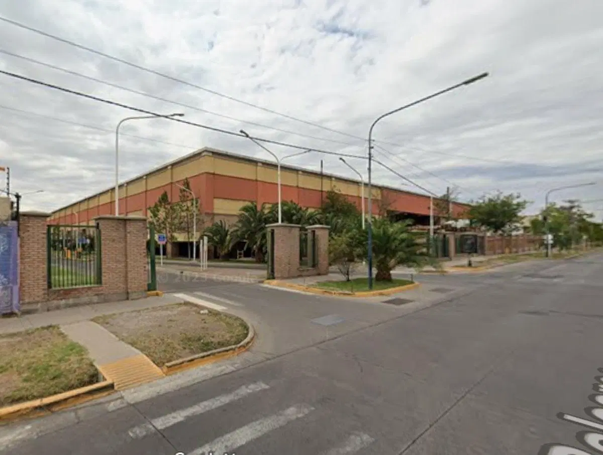 Lote Ubicación a pasos Jumbo-Easy Godoy Cruz 8