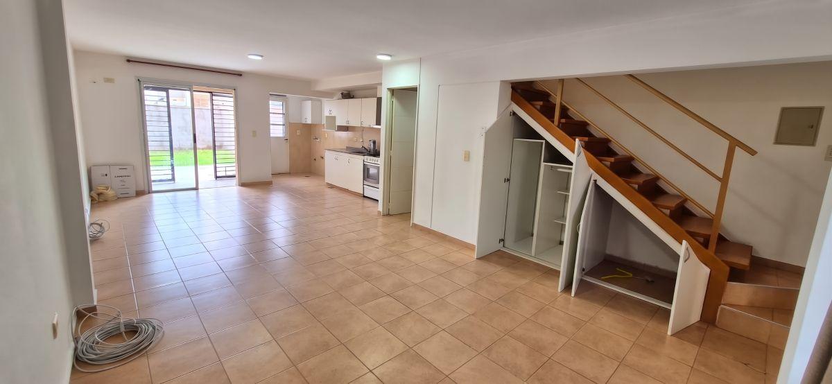 Foto de Alquiler: Excelente Dúplex en Barrio Procrear – Maipú, imagen 3