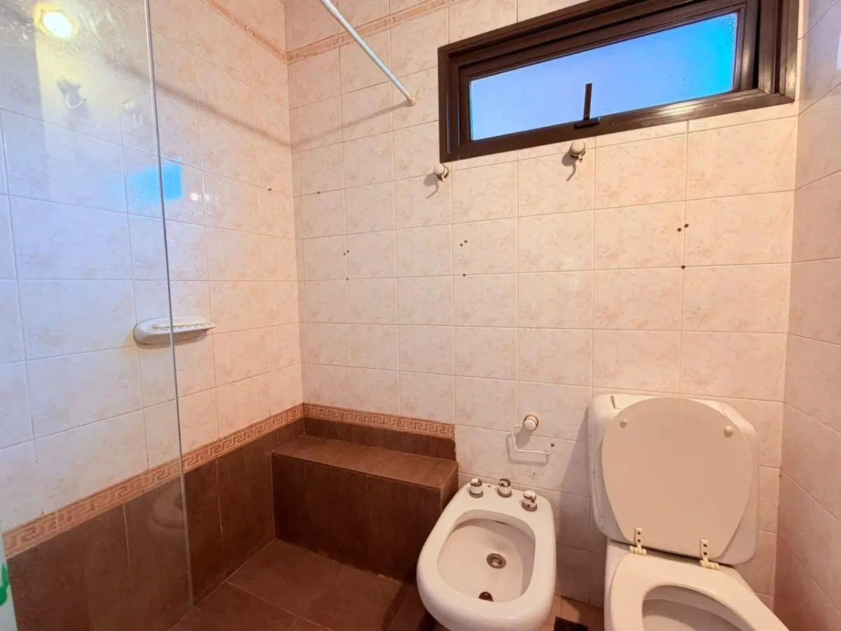 DEPARTAMENTO 3 DORMITORIOS EN ALQUILER 4