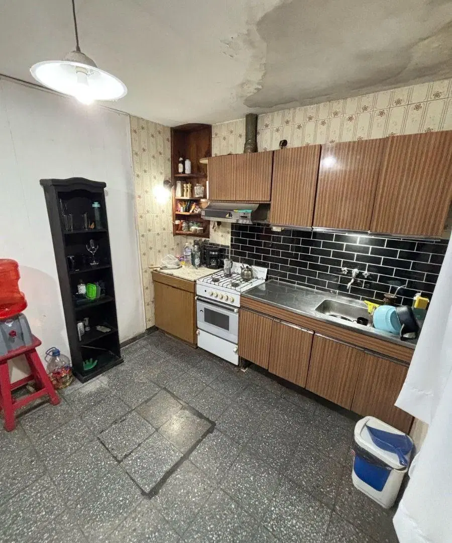 Casa en venta | Excelente ubicación de Adrogué 4