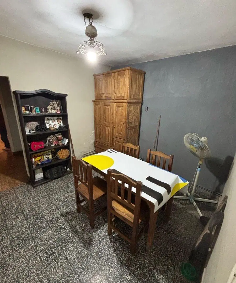 Casa en venta | Excelente ubicación de Adrogué 8
