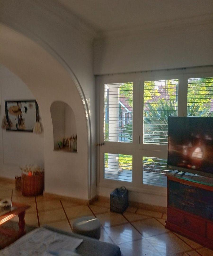 Foto de Chalet de Estilo Neocolonial en Bernal Centro con Quincho y Cochera, imagen 4