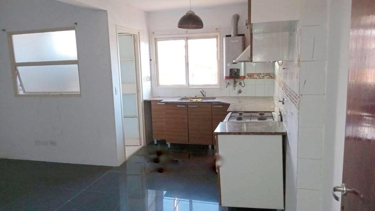Foto de Venta – Excelente Departamento de 4 ambientes con cochera | Quilmes, imagen 5
