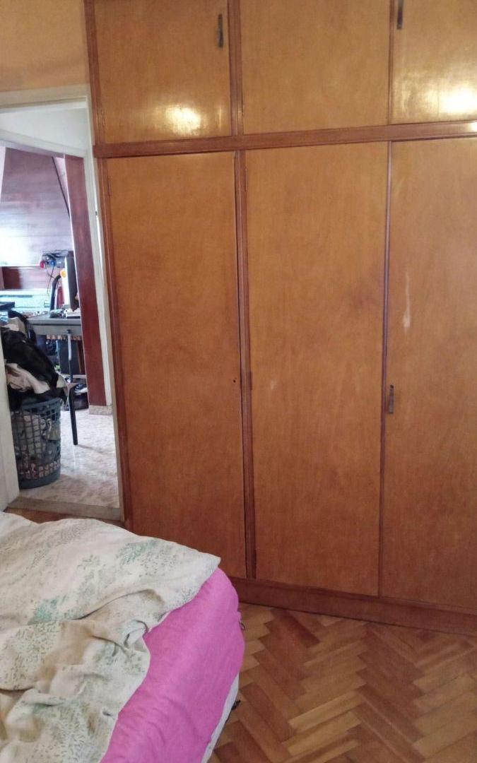 Foto de Casa en alquiler con cochera y terreno libre, imagen 3