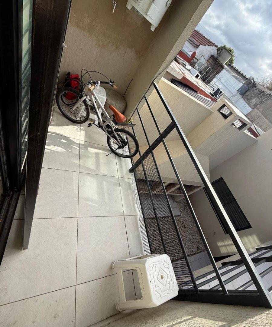 Foto de Departamento en alquiler | Dos ambientes amplios con cochera, imagen 2
