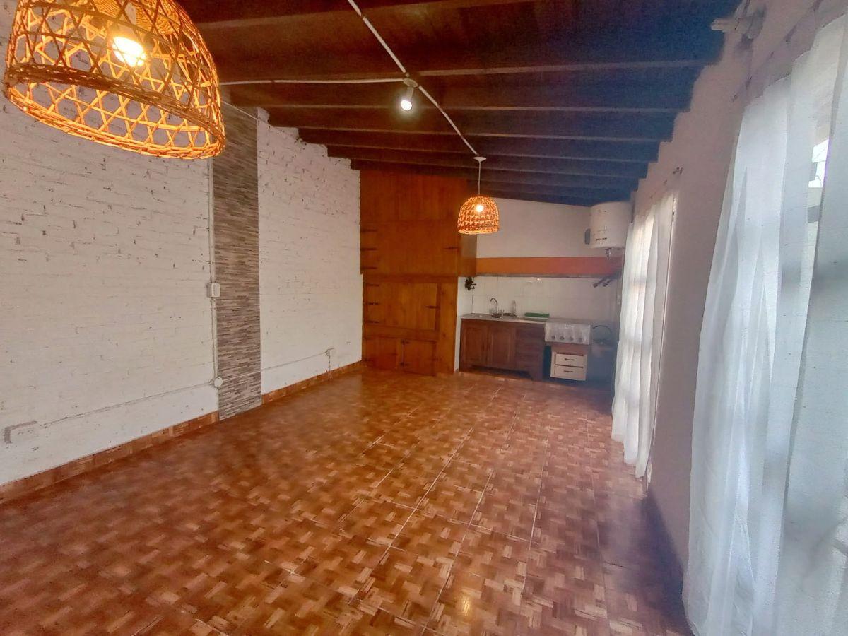 Foto de Alquiler | Departamento de dos ambientes con cochera, imagen 2
