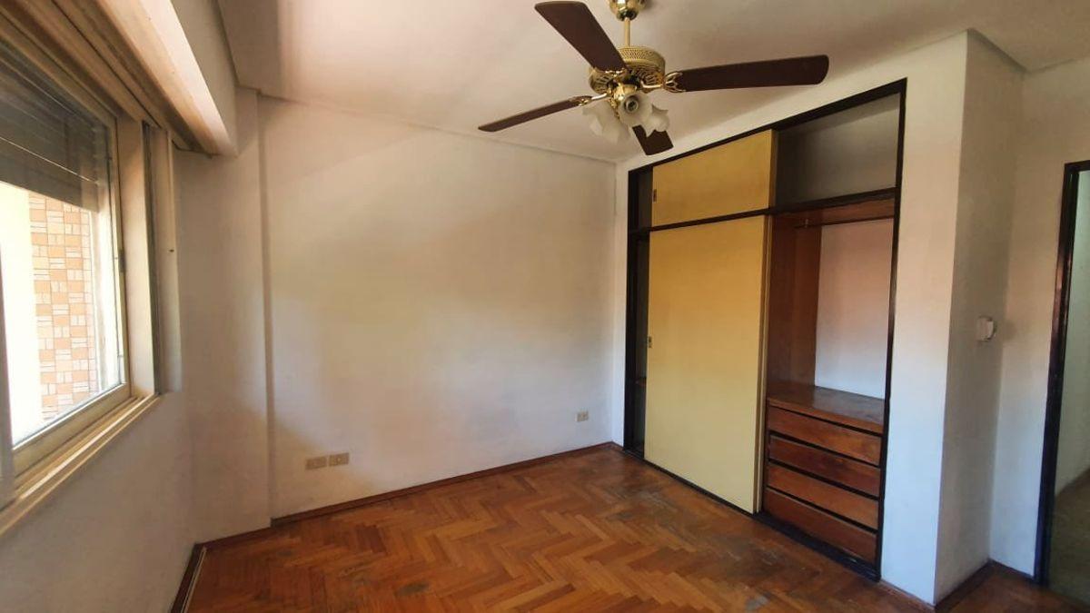 Foto de Alquiler |Departamento de 3 ambientes con cochera | Las Lomitas, imagen 3