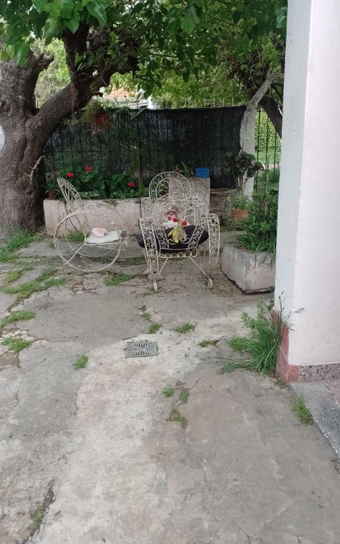 Foto de TERRENO DE 240 M² CON PROPIEDAD A RECICLAR, imagen 4