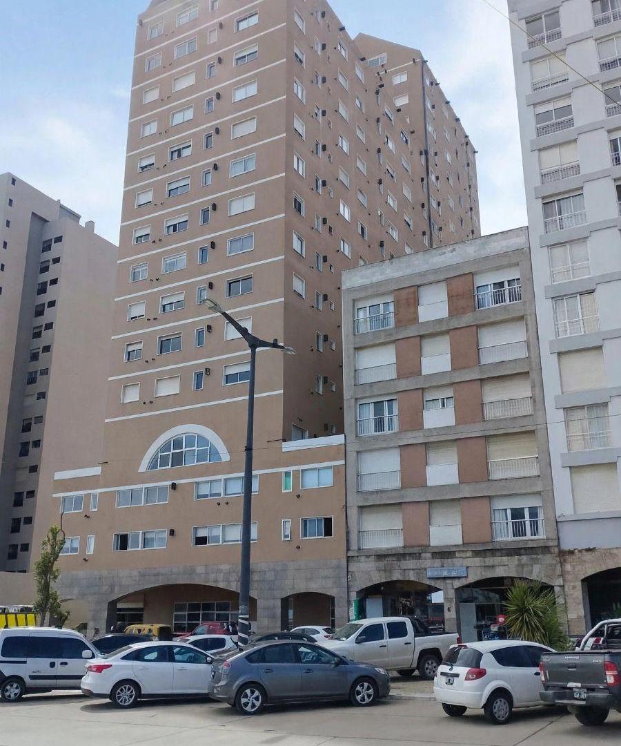 Venta | Monoambiente con cochera | Posibilidad de permuta en San Vicente o Canning