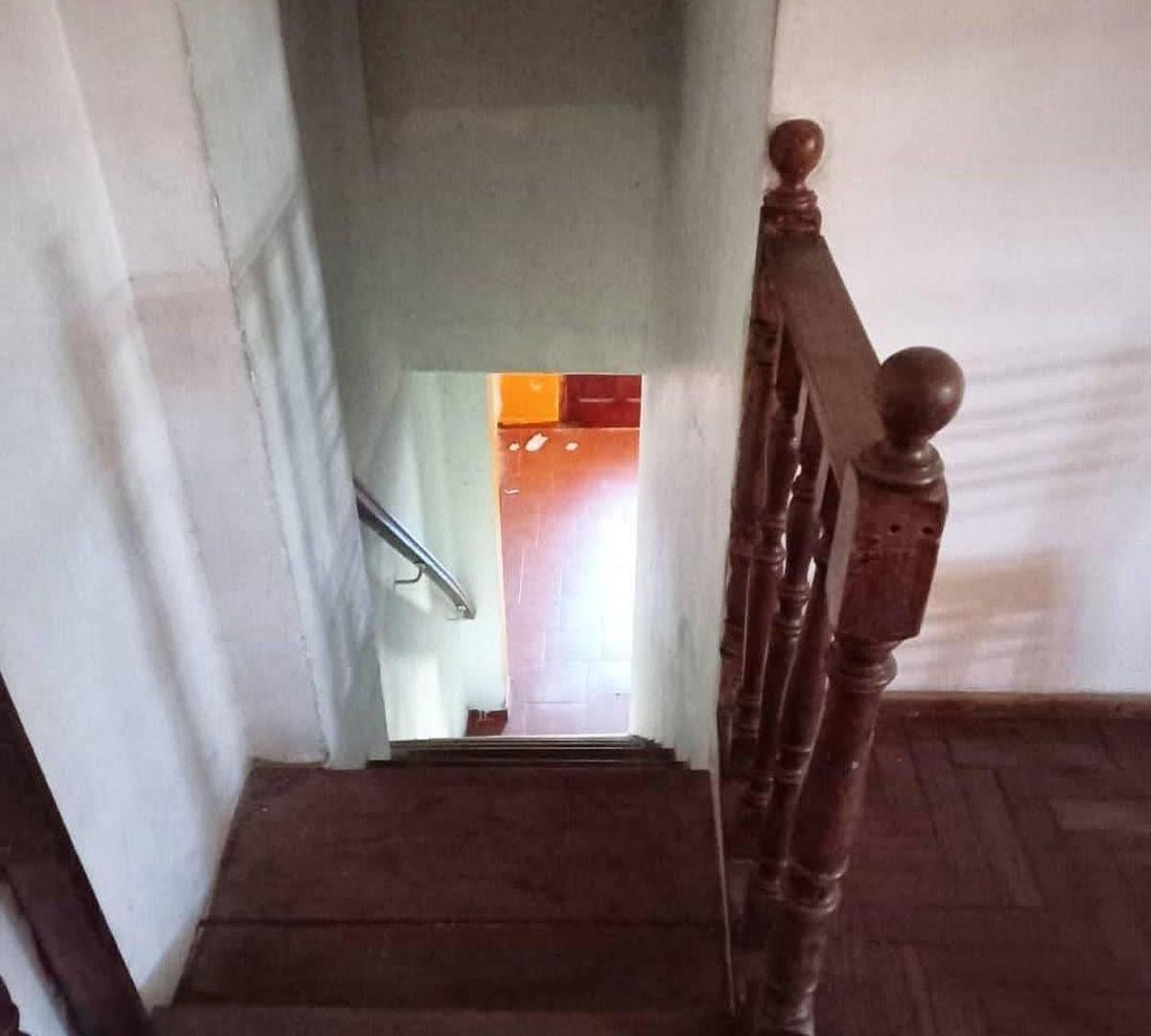 Foto de Alquiler. Amplia casa con cochera, a 400 metros de la Estación de, imagen 2
