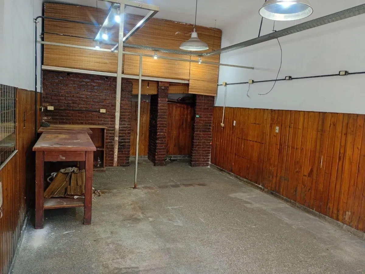 LOCAL COMERCIAL VICTORIA 5