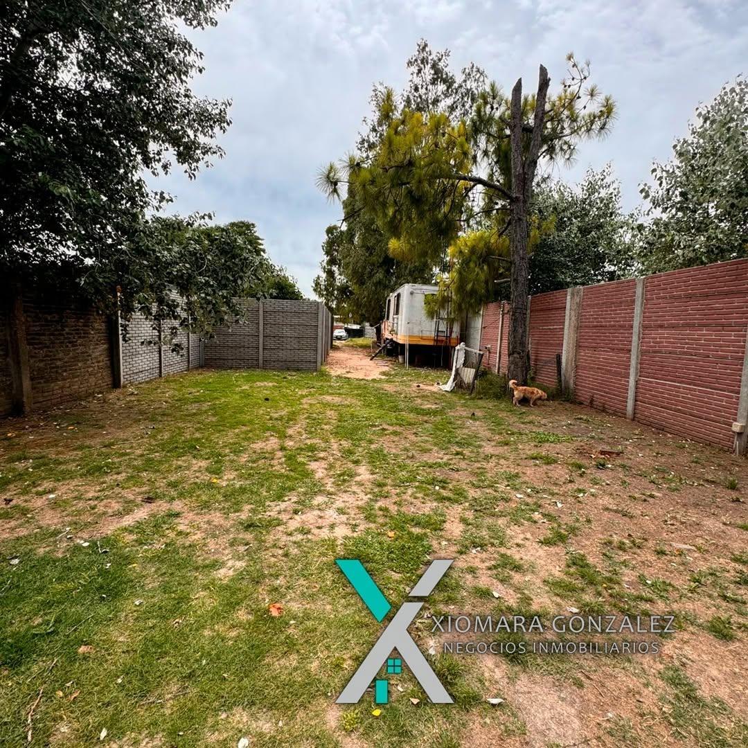 Venta de Galpón + 2 Lotes 2