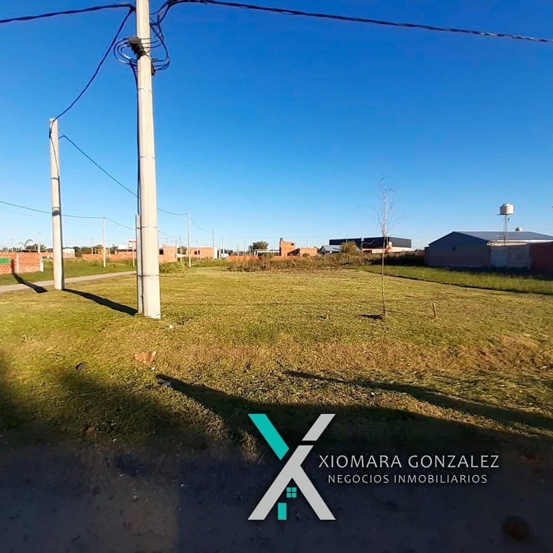 Venta de Lote en Importante Esquina 3