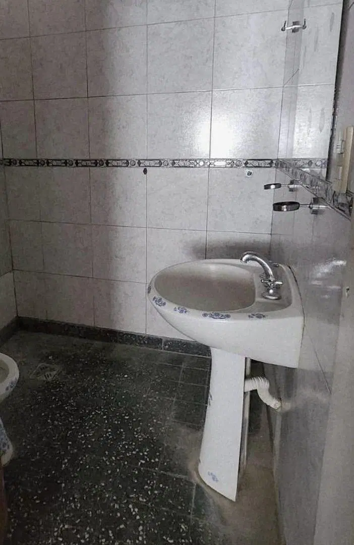 Casa con 3 dormitorios en terreno de 300 m² en venta en Yocsina 5