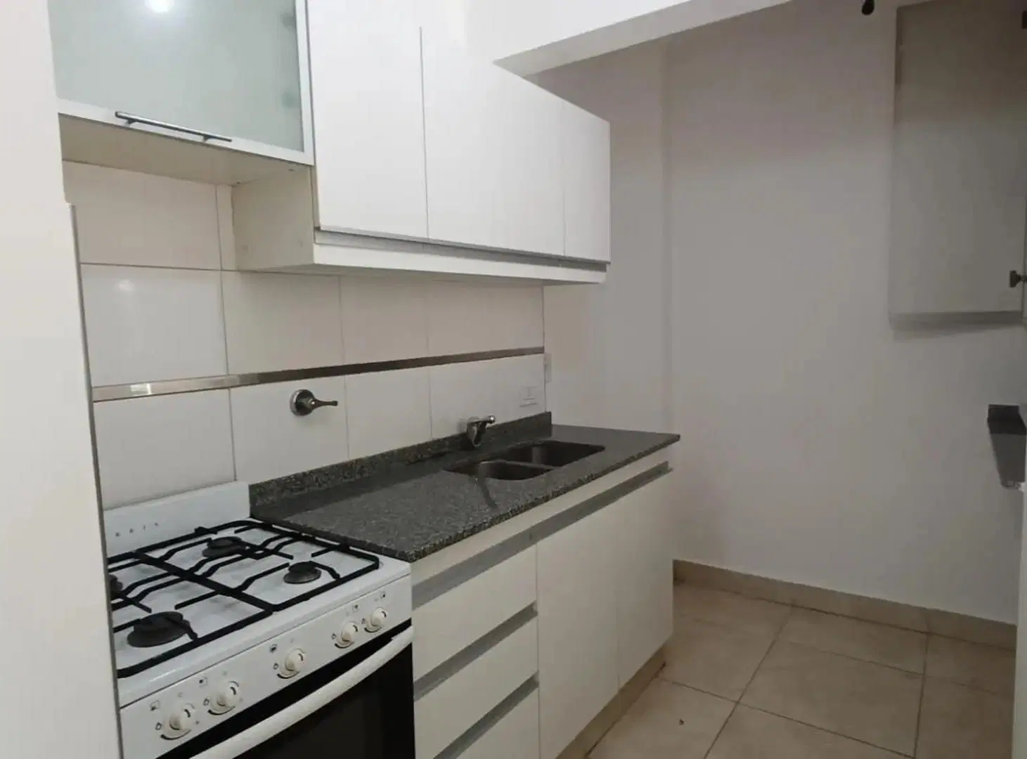 Excelente departamento de 2amb amplios y luminoso 8