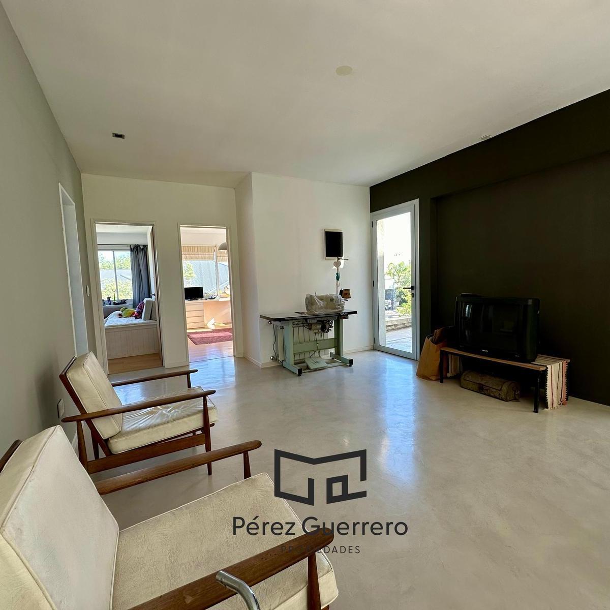 Casa en Barrio San Marco con 4 Dorm. 2
