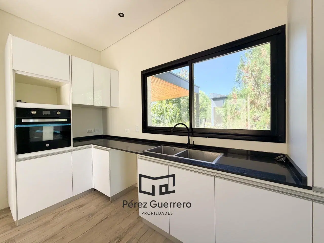 Casa en venta en San matias a la laguna 3 dormitorios y pileta 2
