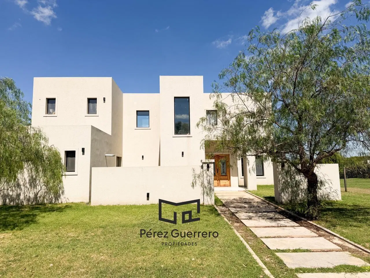 Casa en venta en San matias a la laguna 3 dormitorios y pileta 3