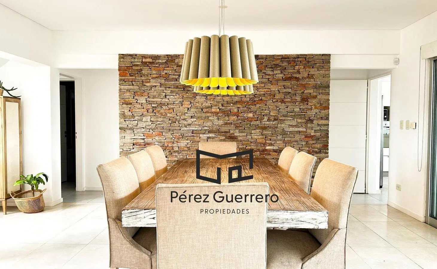Casa en venta en Ceibos con 3 dormitorios family pileta a la LAGUNA 4