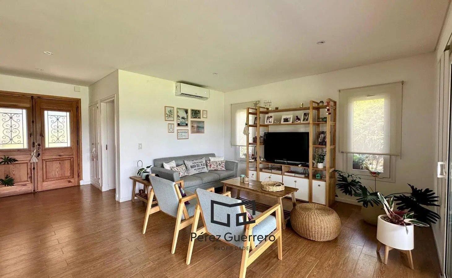Casa en venta en El Cantón Islas a Laguna con 4 dormitorios 2