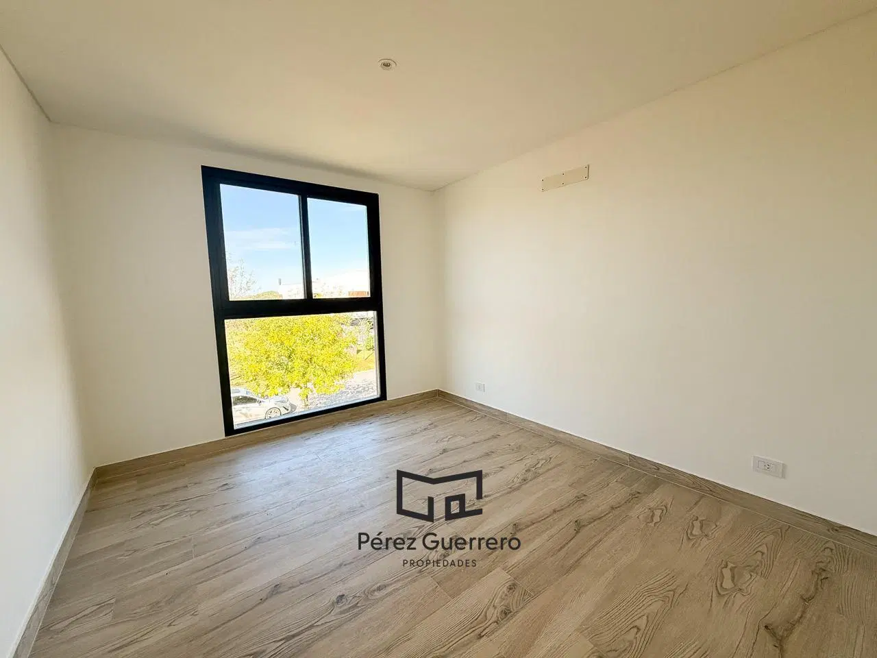 Casa en venta en el Canton Golf 5