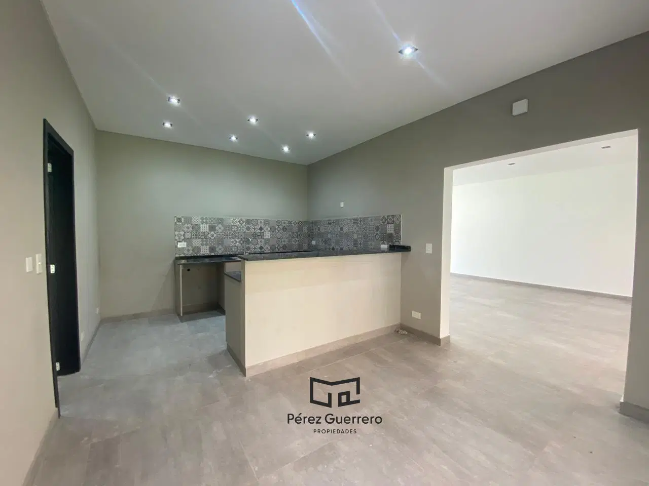 Casa en venta en San Matias con 3 dormitorios en lote central 4