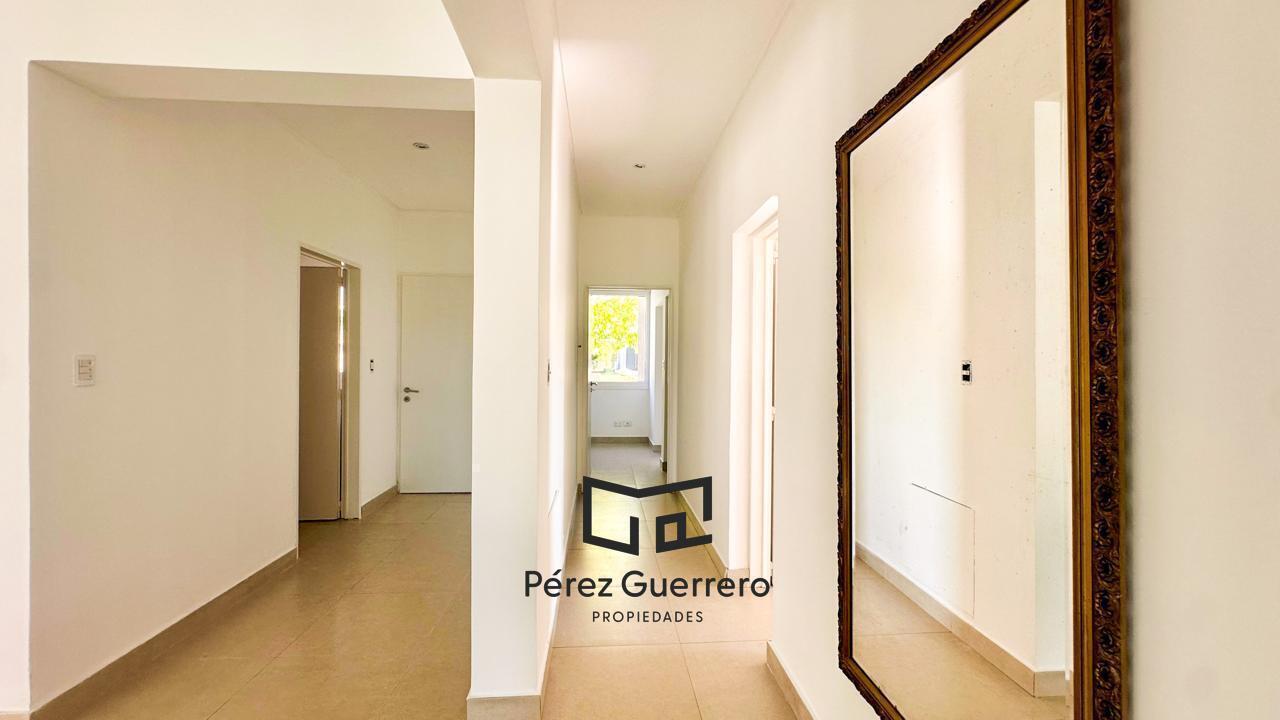 Foto de Casa en alquiler anual Canton Islas con pileta, imagen 5