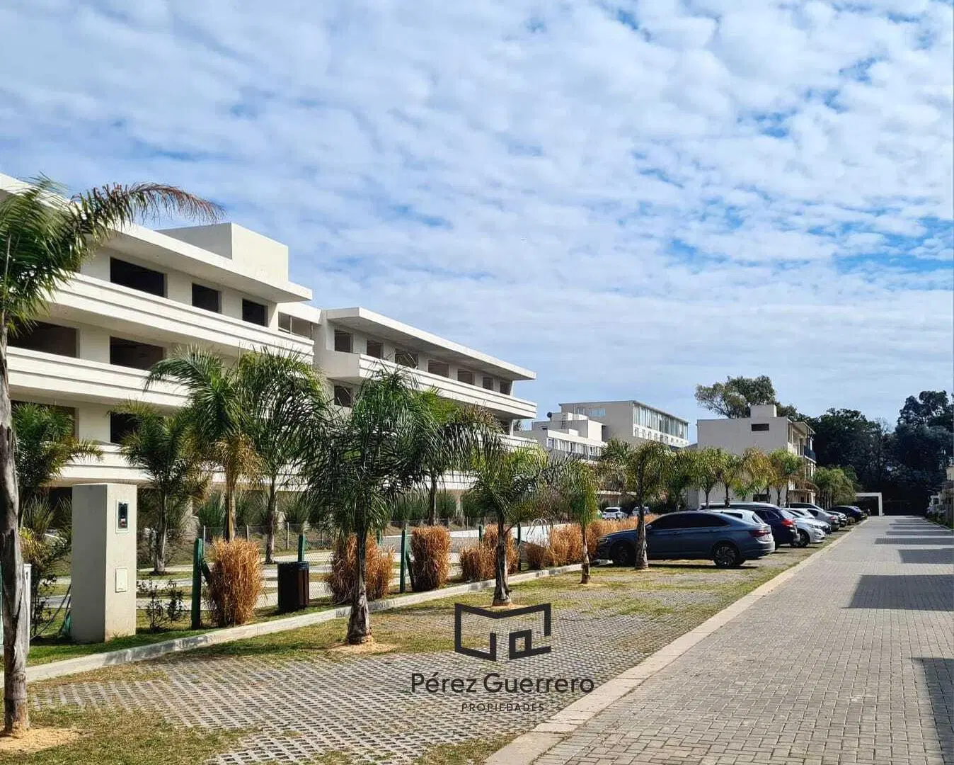 Departamento en venta en Complejo Saravi Village 2 ambientes 4