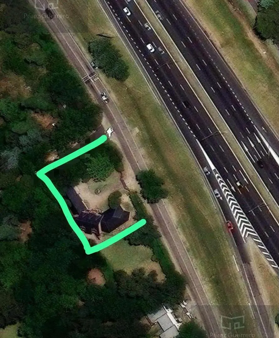 Terreno comercial en venta con propiedad colectora oeste Panamericana Maschwitz 2