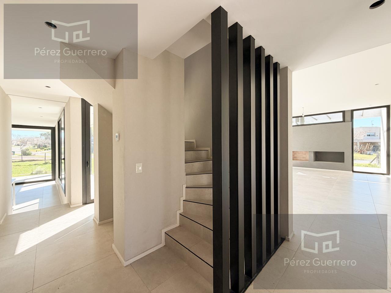 Foto de Casa en venta en San Matias con 3 dormitorios lote central, imagen 3
