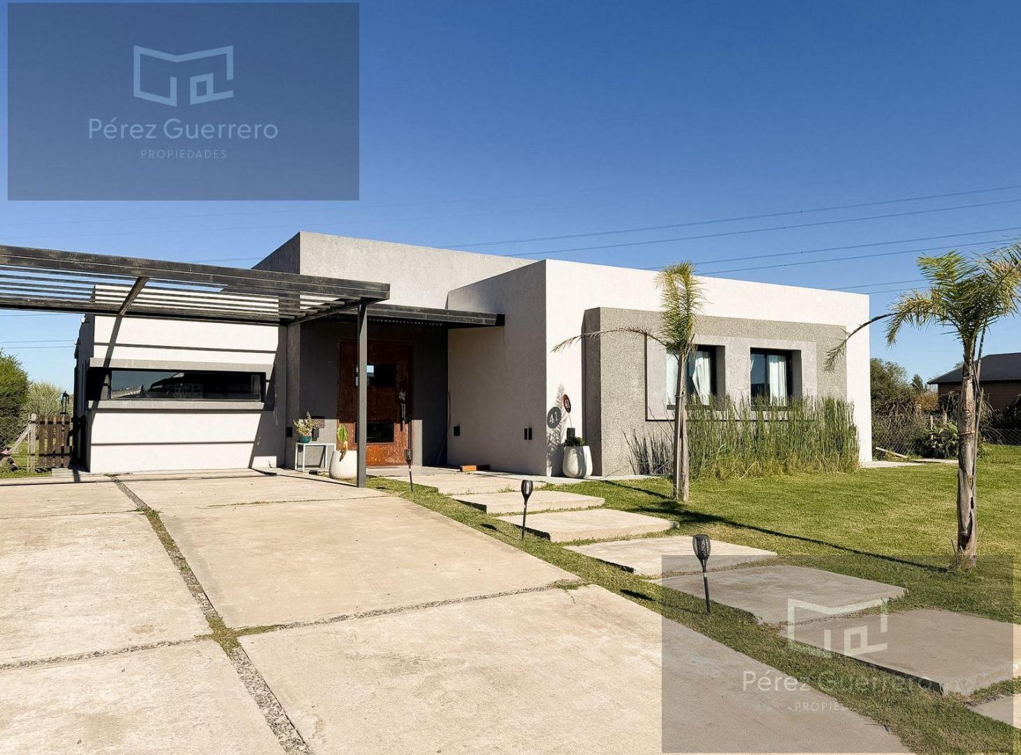 Foto de Casa en venta en Barrio Manuel Belgrano con 3 dormitorios y pileta, imagen 5