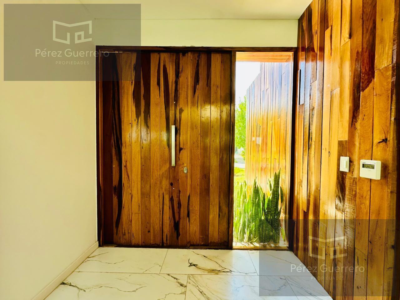 Foto de Casa en venta en El Cantón Golf con 5 dormitorios al golf, imagen 4
