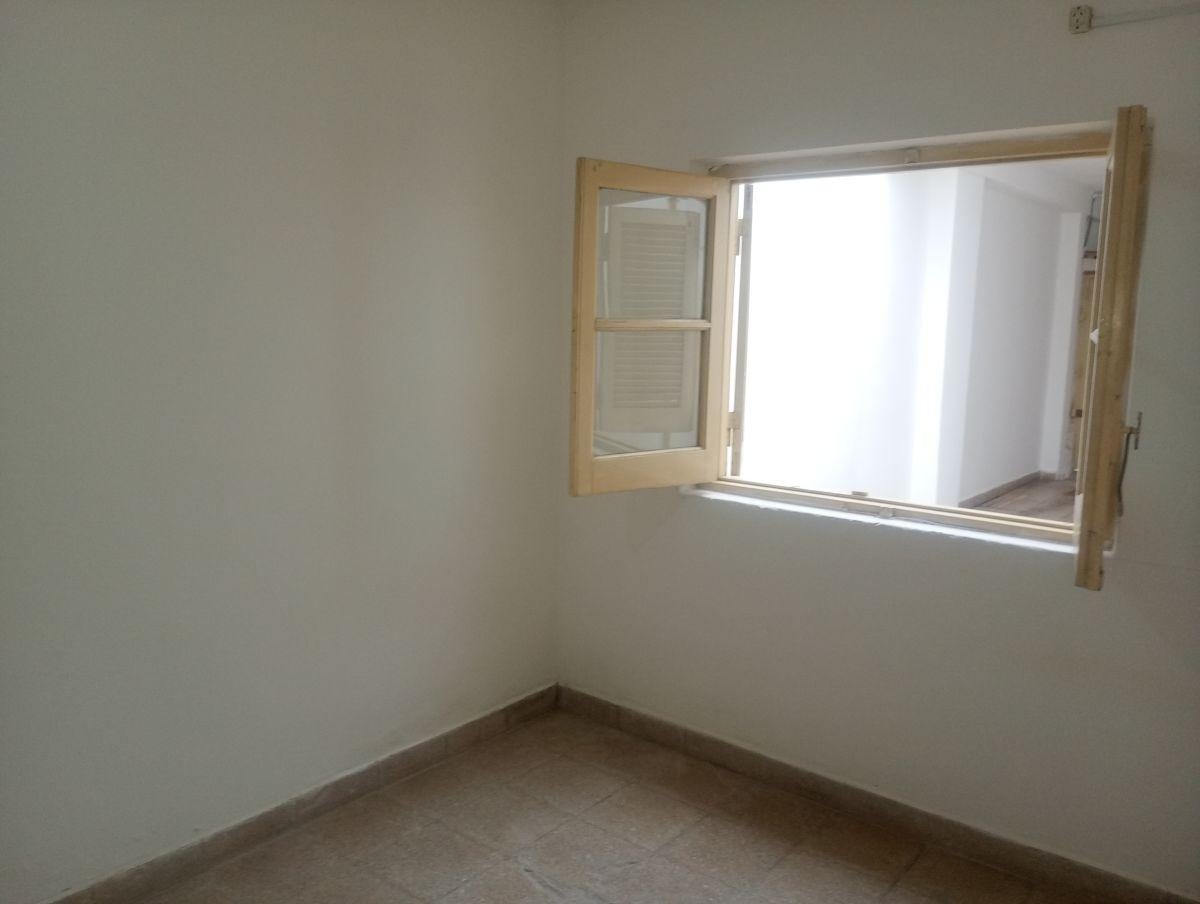Foto de Casa de 136 m² con 3 dormitorios en venta en General Bustos, imagen 2