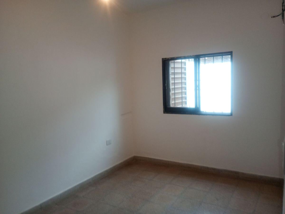 Foto de Casa de 136 m² con 3 dormitorios en venta en General Bustos, imagen 3