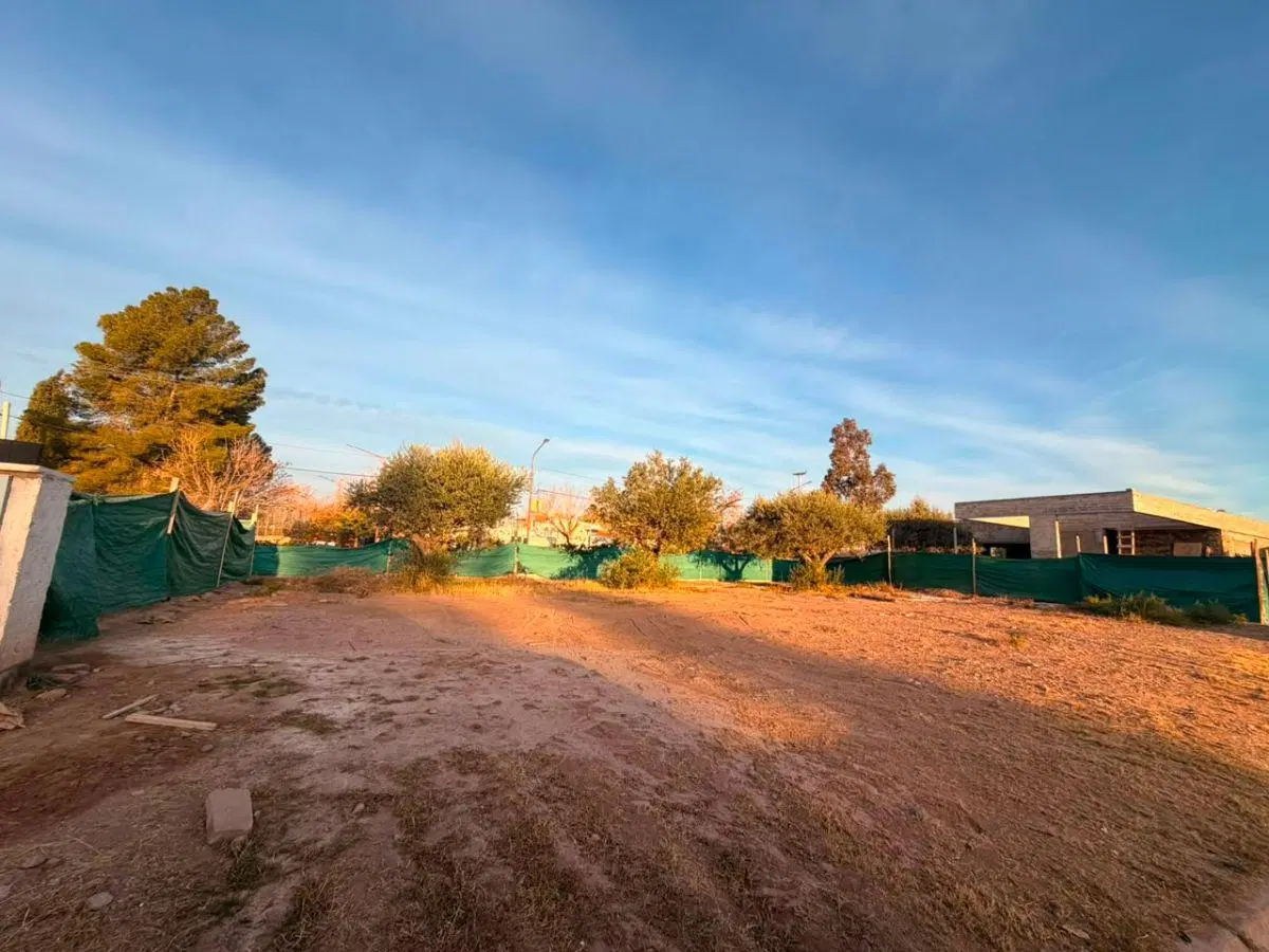 Terreno en venta en Maipú de 330 m2 de superficie total. Apto para PH 5