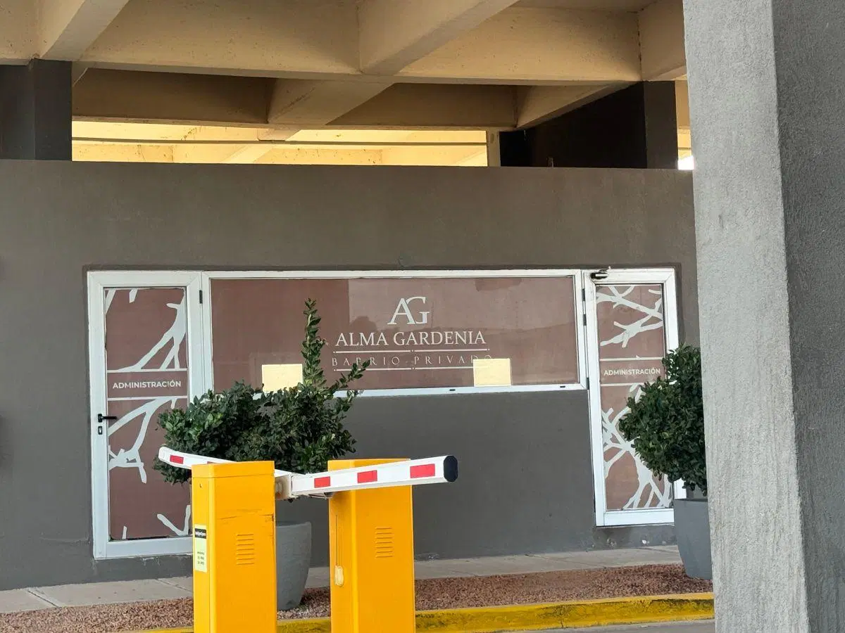 Venta de Casa en Barrio Alma Gardenia
500m2 de terreno, Apta a crédito hipotecario 4