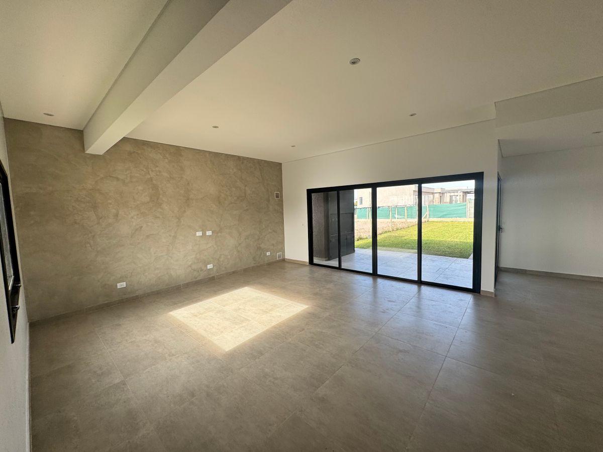 Foto de Venta de Casa en Barrio Alma Gardenia, imagen 5