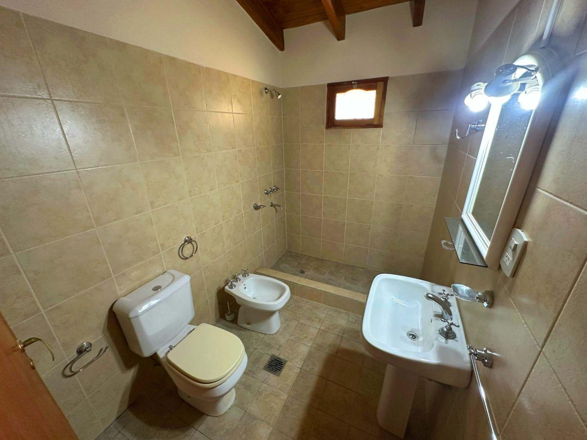 Foto de CASA EN VENTA EN GUAYMALLÉN, imagen 4