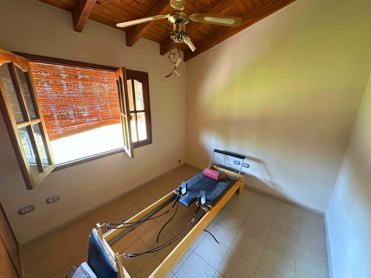 Foto de CASA EN VENTA EN GUAYMALLÉN, imagen 2