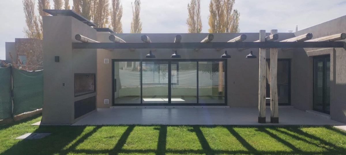 Foto de Venta de Casa en Barrio Gran Boedo. Luján de cuyo, imagen 3