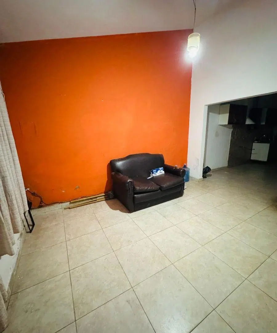 CASA EN VENTA 2 DORMIT - ZONA SUR 3