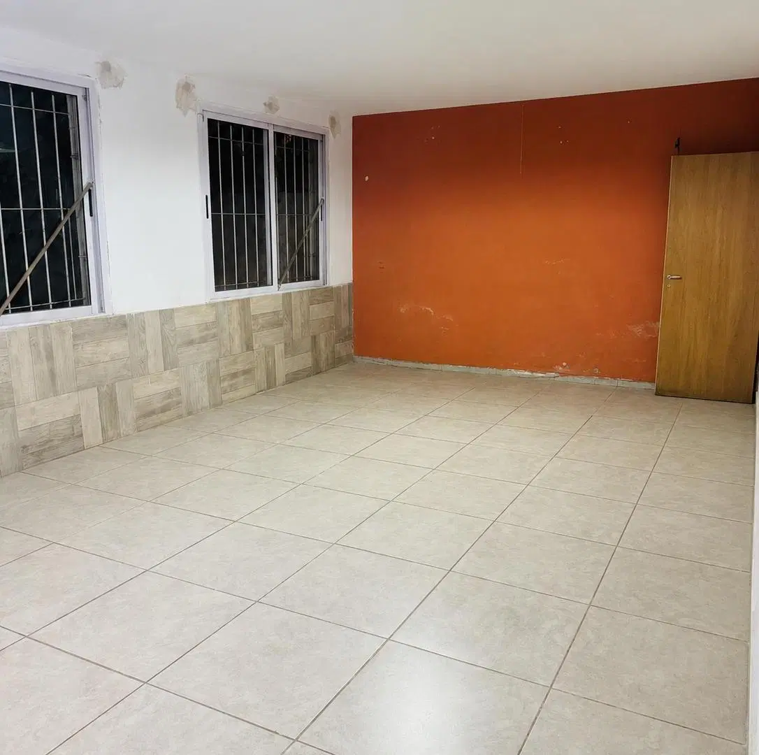 CASA EN VENTA 2 DORMIT - ZONA SUR 5
