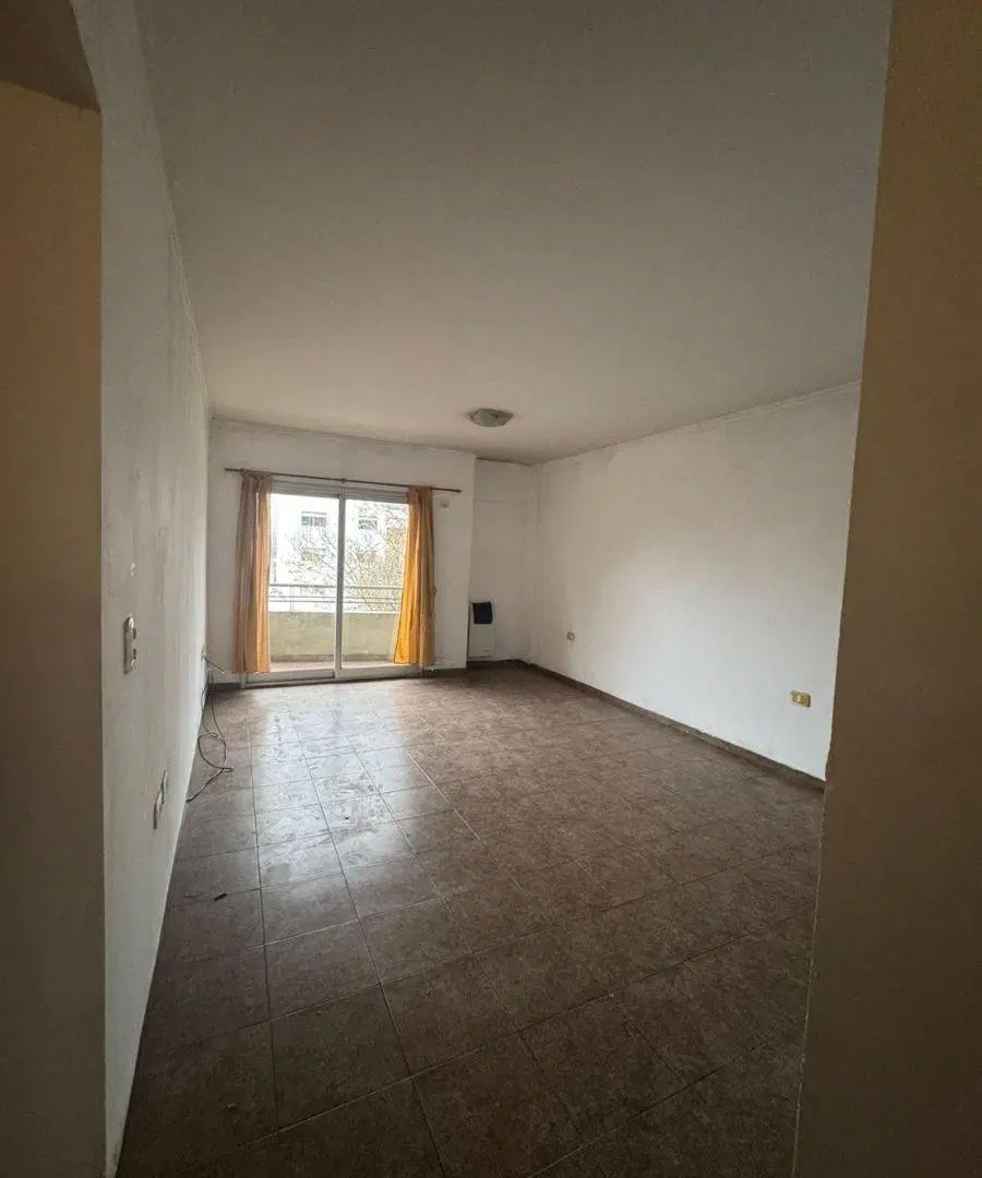 Departamento en alquiler ubicado en 60 1 y 2 3
