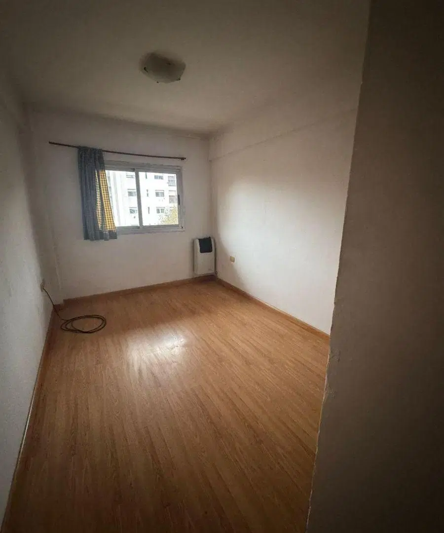 Departamento en alquiler ubicado en 60 1 y 2 4