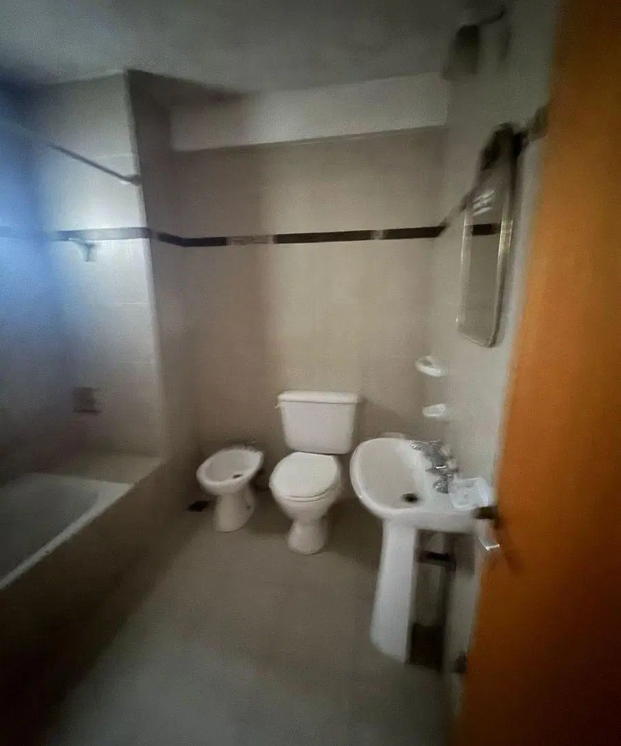 Departamento en alquiler ubicado en 60 1 y 2 1